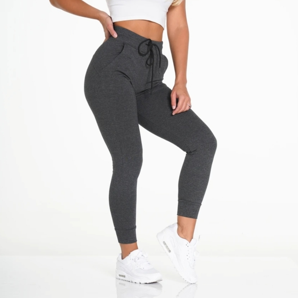 NVGTN charcoal relaxed joggers